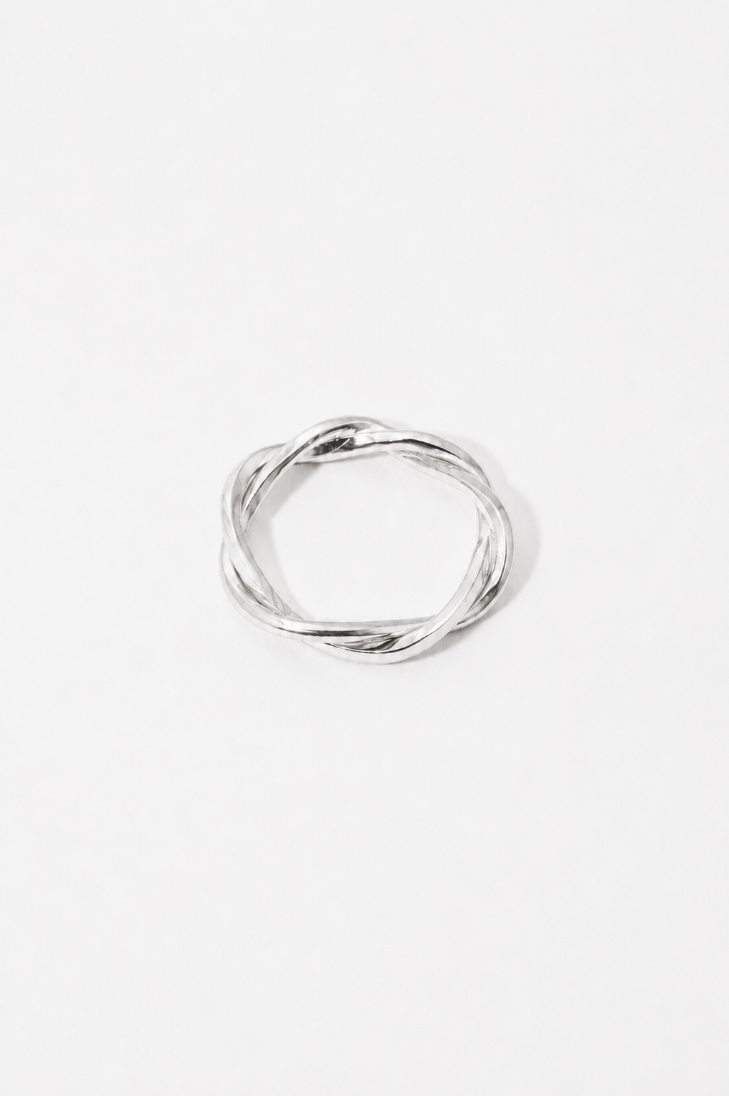 Mina ring