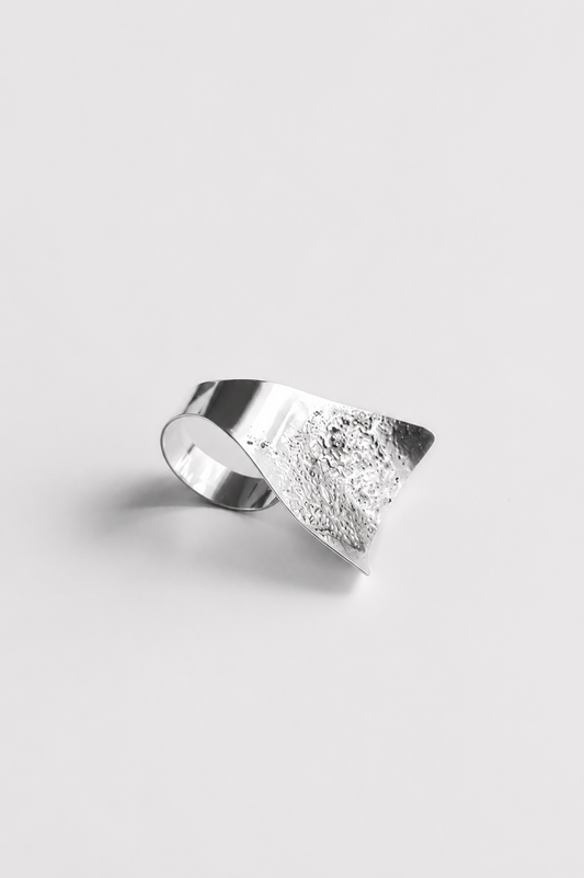 Mermaid ring 02