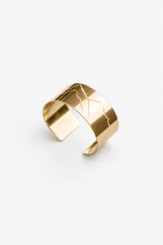 Mountains cuff