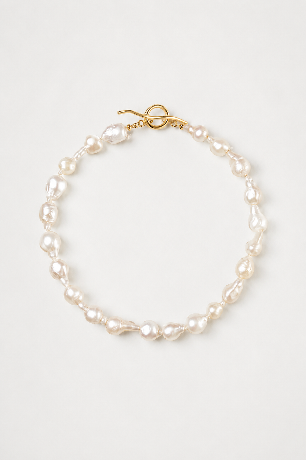 Glistening Object necklace
