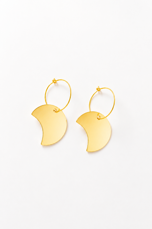Interrupted circle earrings gold