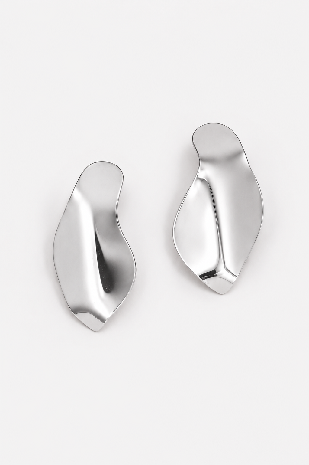 Pool earrings 01