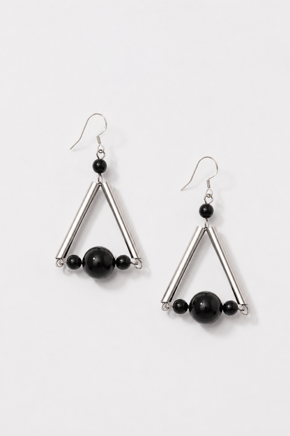The Triangle earrings -onyx