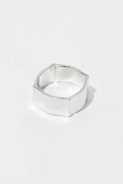 Bold ring
