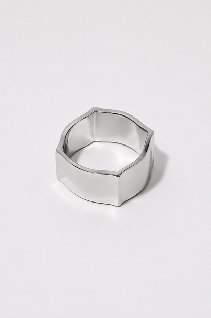 Bold ring