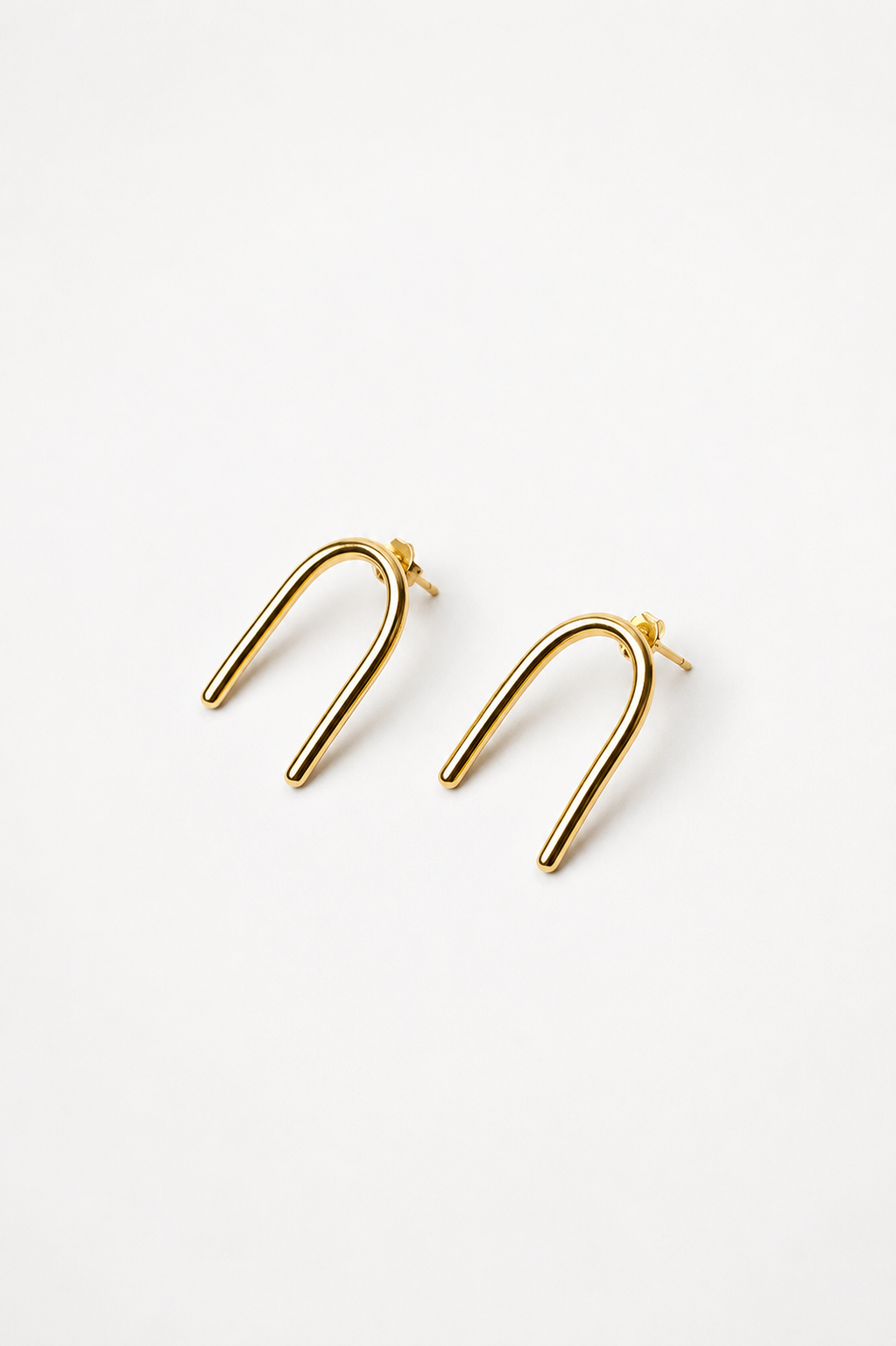 Cave earrings size S