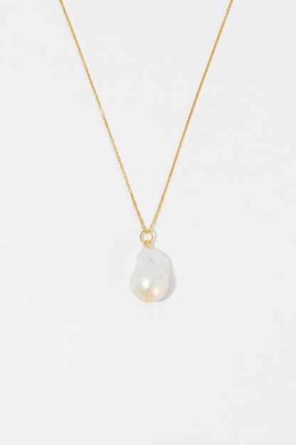 Everyday Pearl Neklace