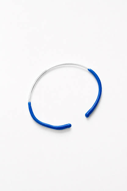 Bow cuff