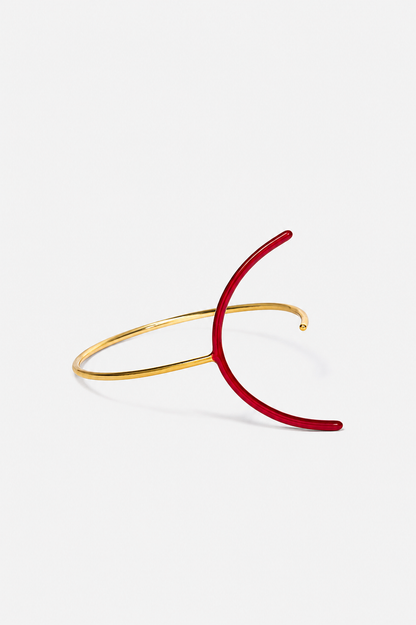 Playground cuff with a hint of red