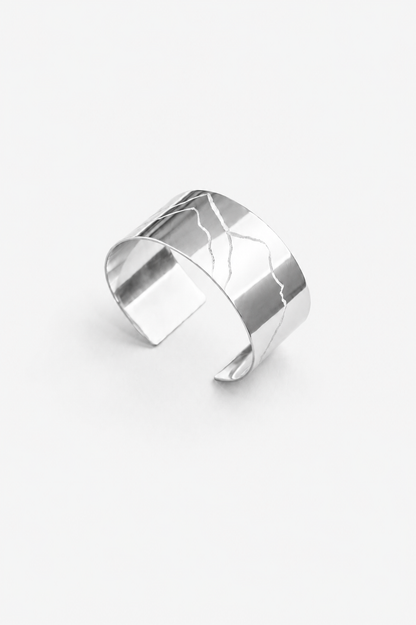 Mountains cuff
