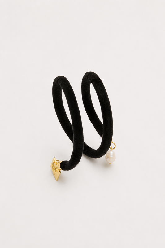 Serpent cuff