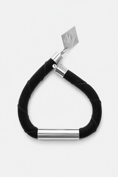Line cuff - black suede & silver