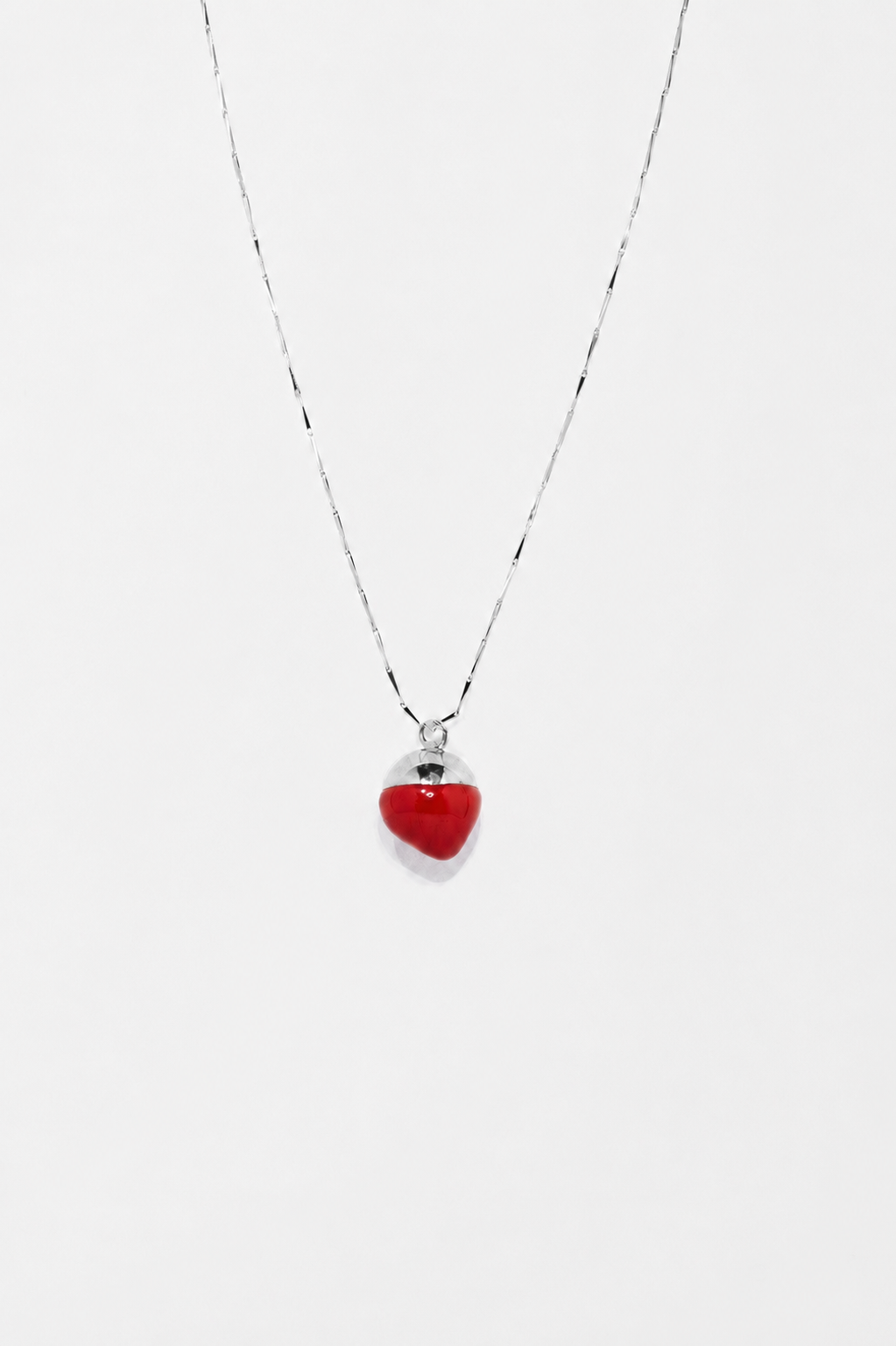 Marbles necklace with a hint of red