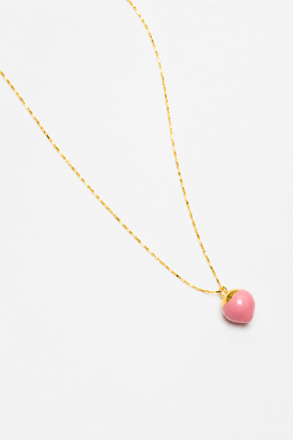 Marbles necklace with a hint of pink