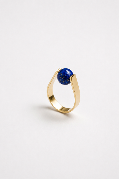 Serendipity ring lapis lazuli
