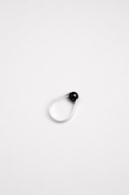 Serendipity ring onyx