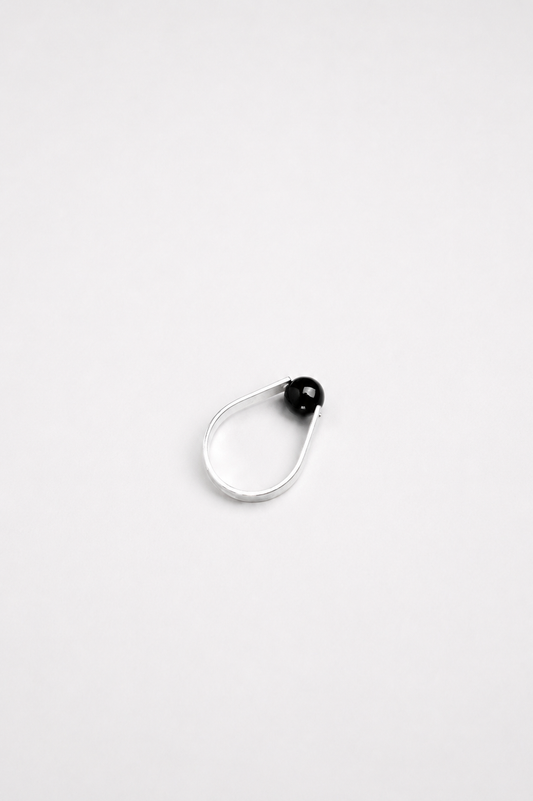 Serendipity ring onyx