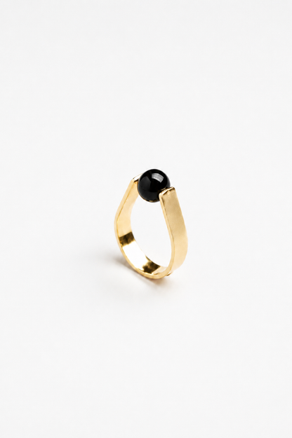 Serendipity ring onyx