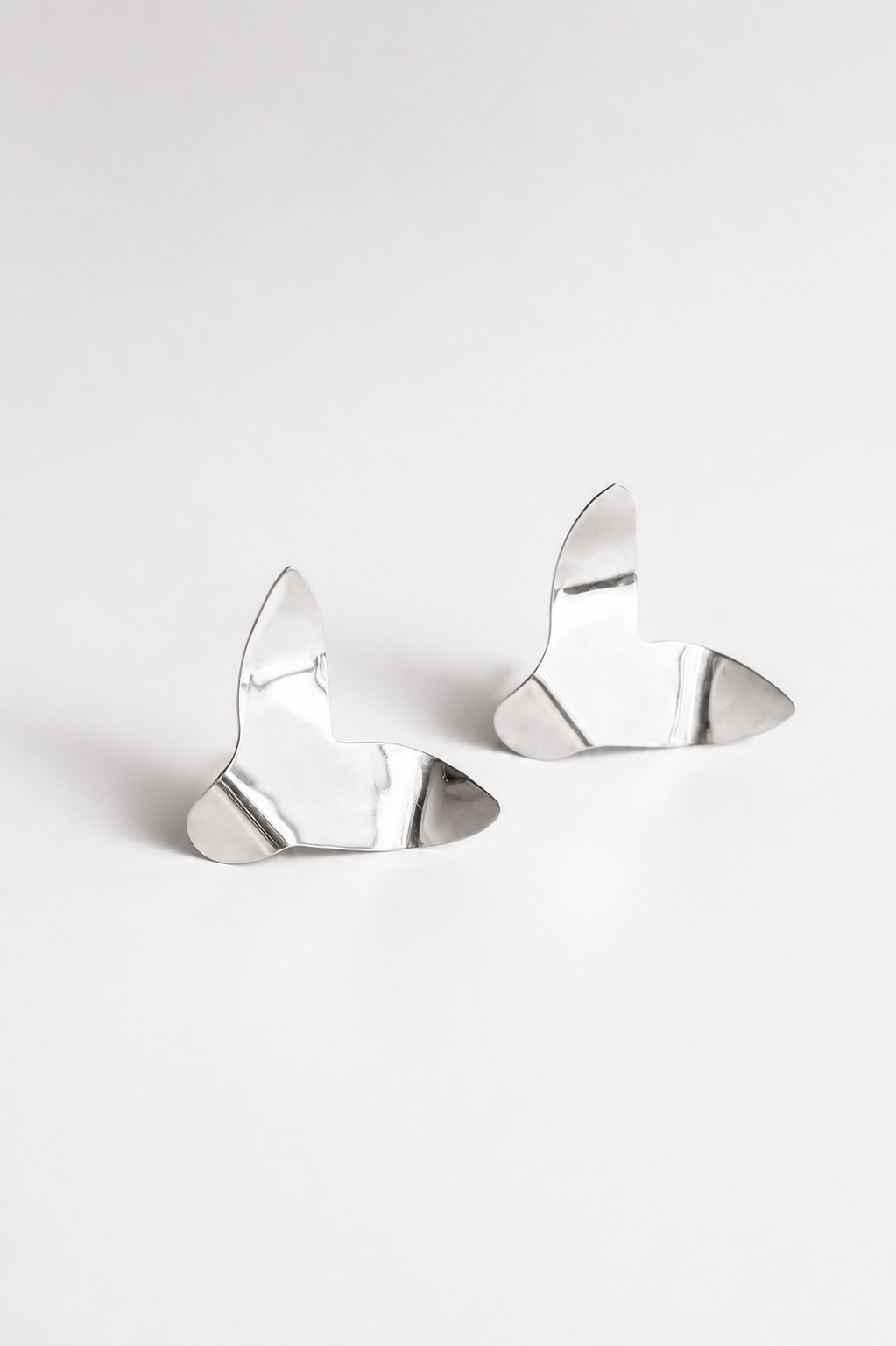 Freedom earrings 01