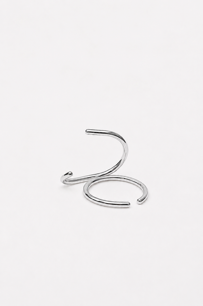 Waves ear cuff