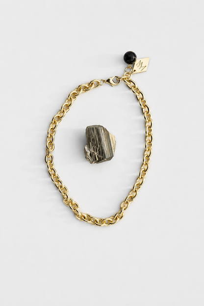Anchor necklace