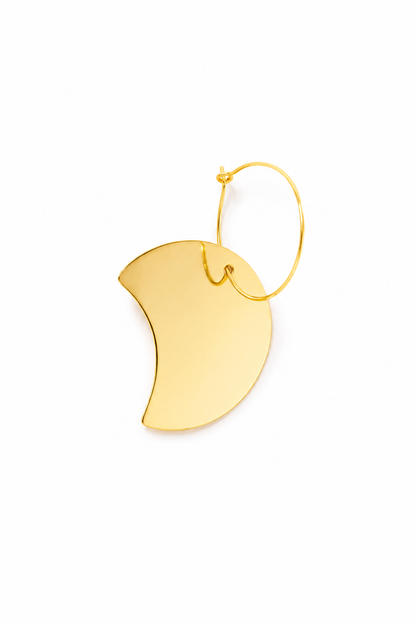 Interrupted circle earrings gold