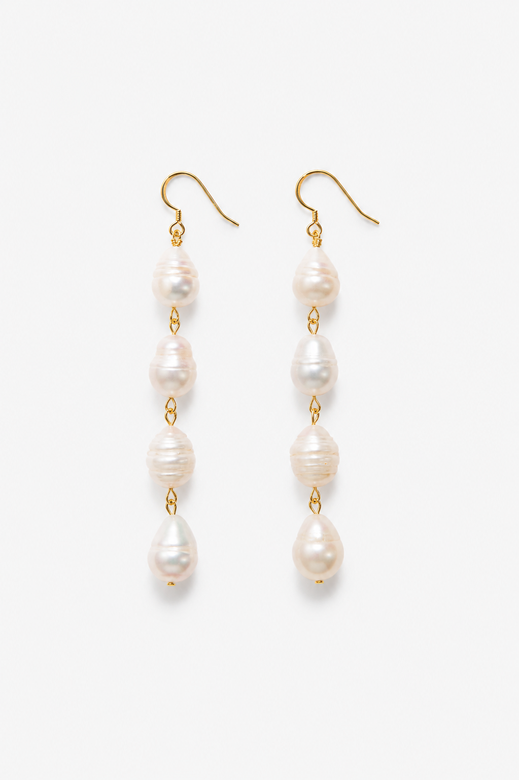 Pearl Drop Earrings 01