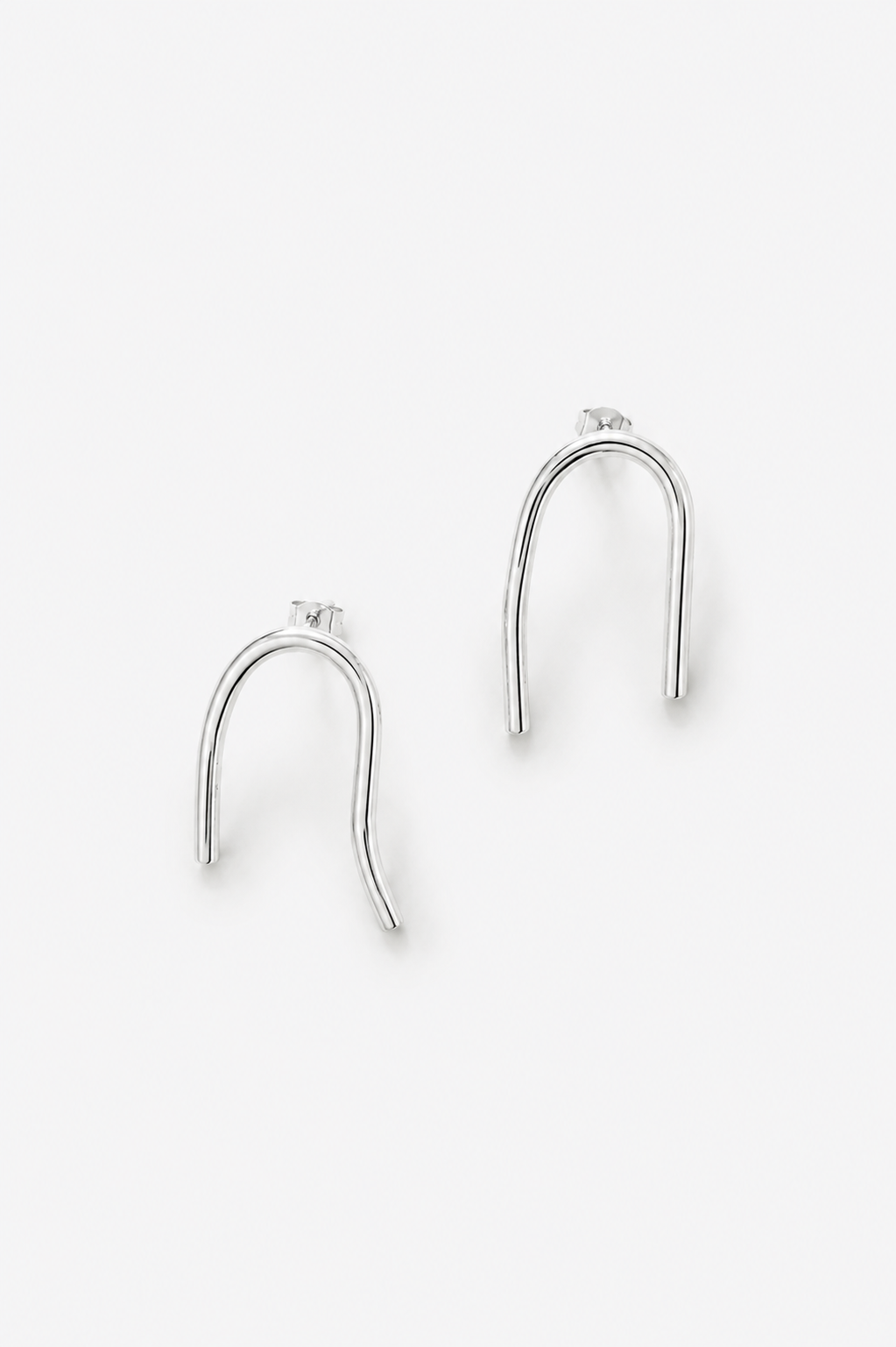 Cave earrings size M