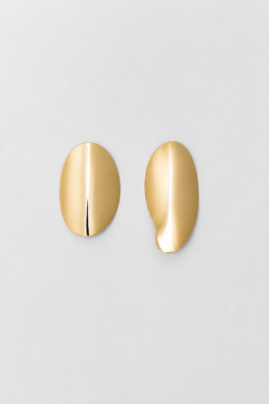 Arp brooch