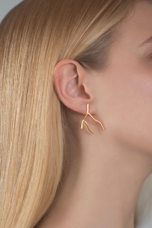 Coral earring 02