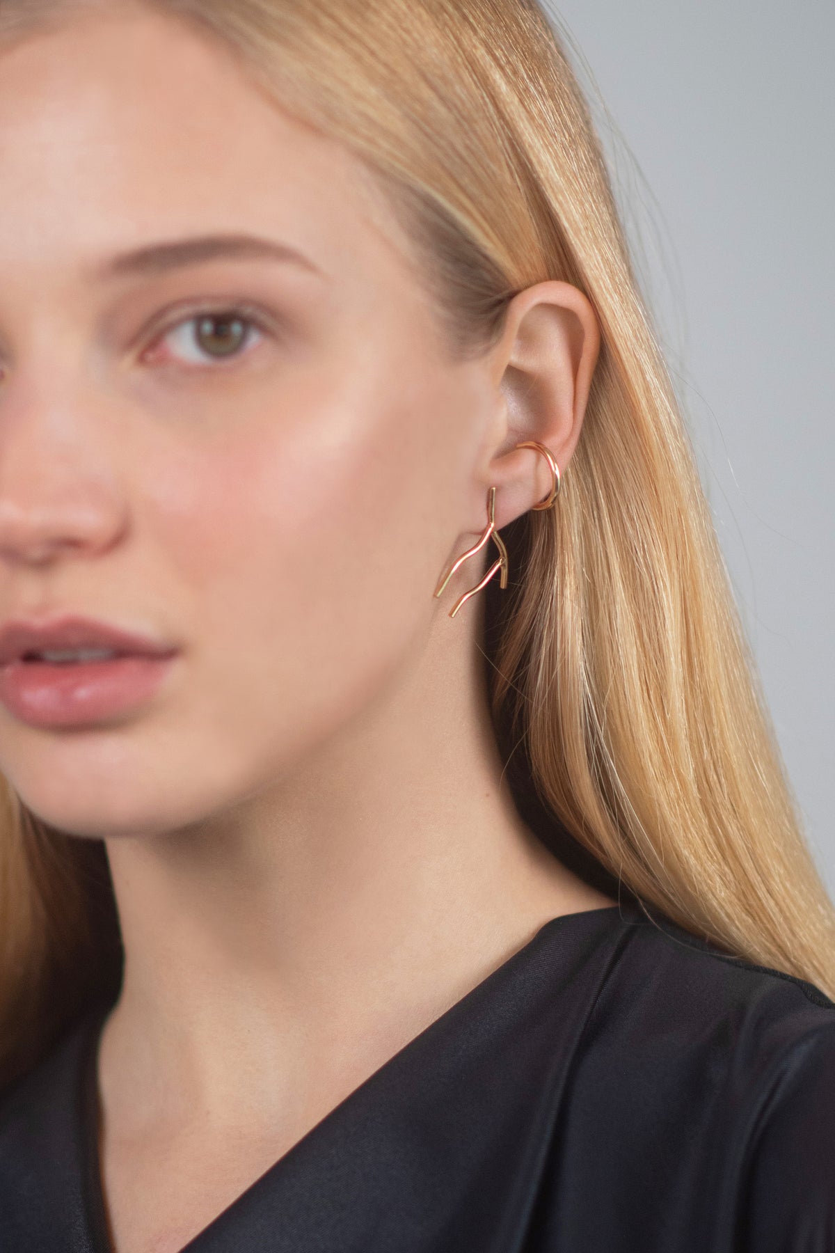 Coral earring 02
