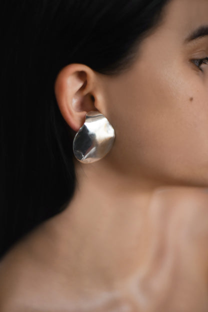 Shell earrings 01